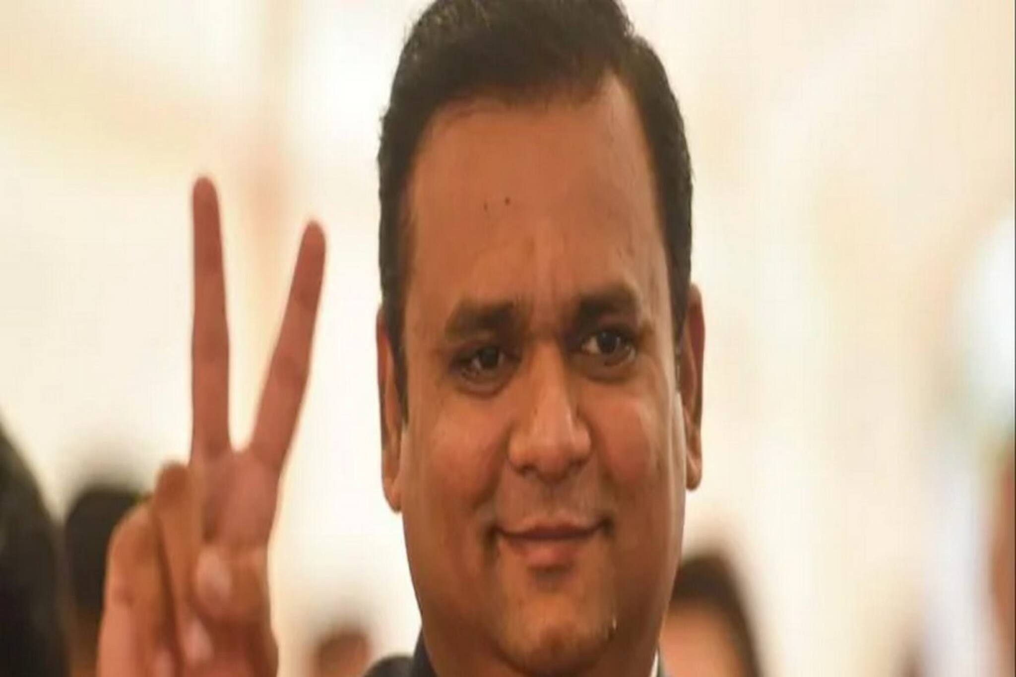 স্পিকার নির্বাচনেও ধাক্কা খেলেন ঠাকরে! নতুন স্পিকার বিজেপির রাহুল নারভেকার