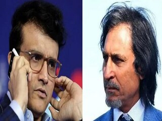 সৌরভকে খোঁচা রামিজ রাজার