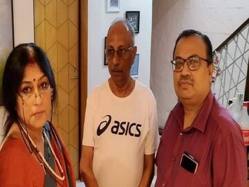 এক বৈঠকেই আলোড়ন