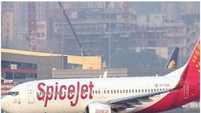 SpiceJet Plane Technical Glitch SpiceJet Plane Technical Glitch