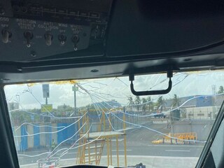 Spicejet Flight Wind Shield