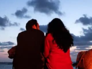 সারা জীবন কাটবে সুখে, ভালোবাসায়! ইংরেজির এই বর্ণ দিয়ে নামের ছেলেরা স্বামী হিসেবে দারুন সারা জীবন কাটবে সুখে, ভালোবাসায়! ইংরেজির এই বর্ণ দিয়ে নামের ছেলেরা স্বামী হিসেবে দারুন