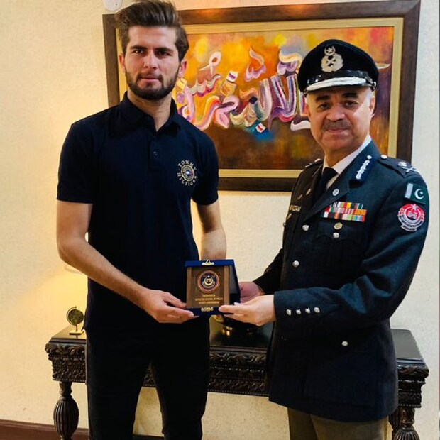 খেবর পাখতুনখাওয়া পুলিশে ডিএসপির পদে দায়িত্ব পেলেন শাহিন। তাঁকে গুডউইল অ্যাম্বাসাডর করা হয়েছে।