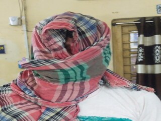 ধৃত আফতাবউদ্দিন{ ধৃত আফতাবউদ্দিন{