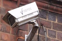 কেজি কেজি সোনা নিয়ে রাতভোর শৌচাগারে! CCTV-তে ফাঁস হাড়হিম ডাকাতি কেজি কেজি সোনা নিয়ে রাতভোর শৌচাগারে! CCTV-তে ফাঁস হাড়হিম ডাকাতি