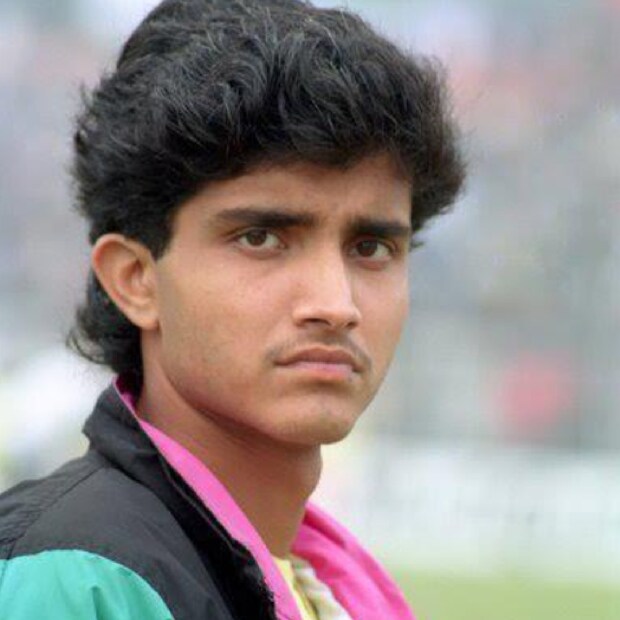 ৫০-এর জন্মদিনে বিরাট কিছু আড়ম্বর হবে না। পরিবারের সঙ্গেই কাটবে সৌরভের জন্মদিন। তবে এই জন্মদিনের পর জীবন কোন খাতে বইবে, তা তিনি স্থির করে ফেলেছেন। সারাদিন কাজ আর কাজ। সৌরভ এখন কিছুটা ক্লান্ত।