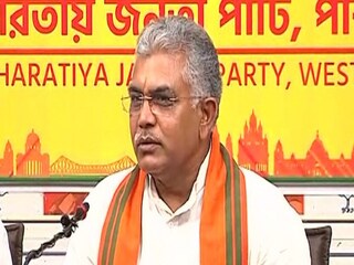 দিলীপের নিশানায় মমতা