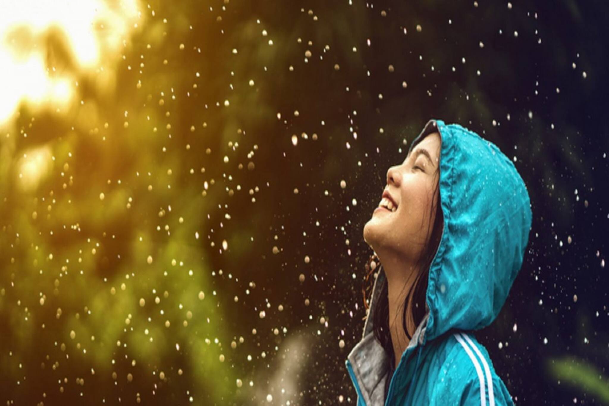 বর্ষাকালে বেড়াতে যাওয়ার দুর্দান্ত হ্যাক! এগুলো মাথায় রাখলেই পাবেন সব সমস্যার মু