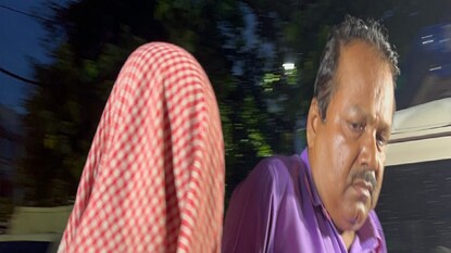 অভিযুক্তকে গ্রেফতার করেছে পুলিশ৷ অভিযুক্তকে গ্রেফতার করেছে পুলিশ৷