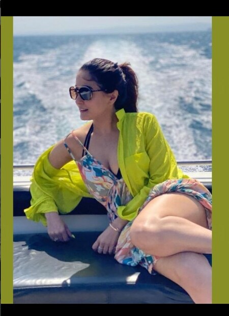 তবে শুধু সিনেমা নয়, সিরিজেও সমান জনপ্রিয় রাইমা সেন। photo source Instagram