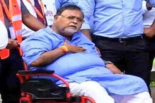 পার্থর নাম কেন স্কুলের ইতিহাস বইতে? সরানোর দাবিতে সরব বিরোধীরা পার্থর নাম কেন স্কুলের ইতিহাস বইতে? সরানোর দাবিতে সরব বিরোধীরা