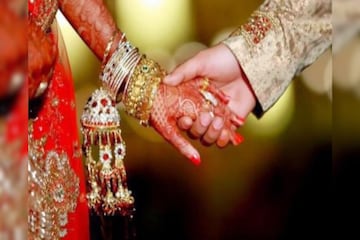 চারটি বড় কারণেই স্বামীর প্রতি স্ত্রীর সন্দেহ পাহাড় প্রমাণ হয়, নেয় বিরাট আকার! চারটি বড় কারণেই স্বামীর প্রতি স্ত্রীর সন্দেহ পাহাড় প্রমাণ হয়, নেয় বিরাট আকার!