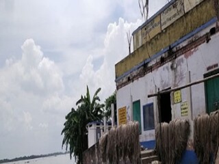 জিরাটের সেই স্কুল