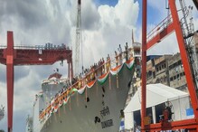কলকাতায় তৈরি আধুনিক যুদ্ধজাহাজের উদ্বোধন করলেন প্রতিরক্ষা মন্ত্রী কলকাতায় তৈরি আধুনিক যুদ্ধজাহাজের উদ্বোধন করলেন প্রতিরক্ষা মন্ত্রী