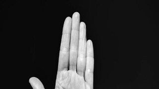 Son working in multinational corporate is alleged to beat his father, viral video Son working in multinational corporate is alleged to beat his father, viral video