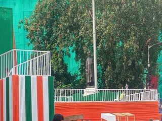 সাজছে 'একুশে জুলাই'
