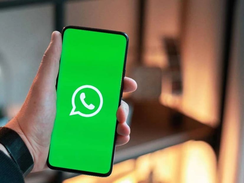 রিপোর্ট অনুযায়ী, WhatsApp-এর এই ফিচার চালু হয়ে গেলে ইউজাররা একটি WhatsAp অ্যাকাউন্ট প্রাইমারি ডিভাইস ছাড়াও সেকেন্ডারি মোবাইল ডিভাইসে ব্যবহার করতে পারবে। WhatsApp এই একই ফিচার চালু করতে চলেছে ডেক্সটপের WhatsApp ওয়েবের এর ক্ষেত্রেও। 