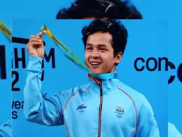 Jeremy Lalrinnunga wins gold medal 