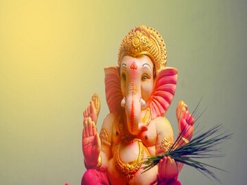 সিদ্ধিদাতা গণেশের আরাধনা