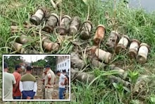 ডোমকলে তাজা বোমা উদ্ধার হতেই চাঞ্চল্য!
