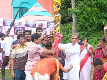 শতবর্ষের কালীপুজোর খুঁটি পুজোতে মাতল বাগনানের এক গ্রাম