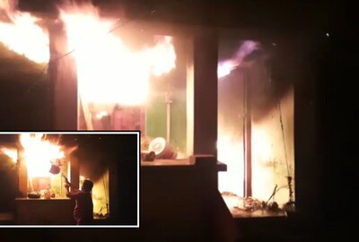 সোমবার রাতে রঘুনাথগঞ্জ থানার শর্ট সার্কিট থেকেই এই অগ্নিকাণ্ডের ঘটনা ঘটে সোমবার রাতে রঘুনাথগঞ্জ থানার শর্ট সার্কিট থেকেই এই অগ্নিকাণ্ডের ঘটনা ঘটে