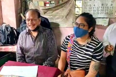 মেয়ে মুমতাজকে নিয়ে বারাসাত আদালতে পিসি সরকার জুনিয়ার