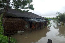 বঙ্গোপসাগরে গভীর নিম্নচাপ ও কোটালের জোড়া ফলায় বড়সড় দুর্যোগ
