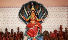 শ্রাবণ সংক্রান্তিতে হয় দেবী মনসার পুজো! জেলা জুড়ে উৎসবের আমেজ!