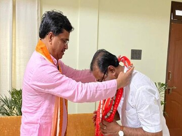 ত্রিপুরায় কি শেষ বিপ্লব দেব জমানা? রাজনৈতিক মহলে শুরু চর্চা