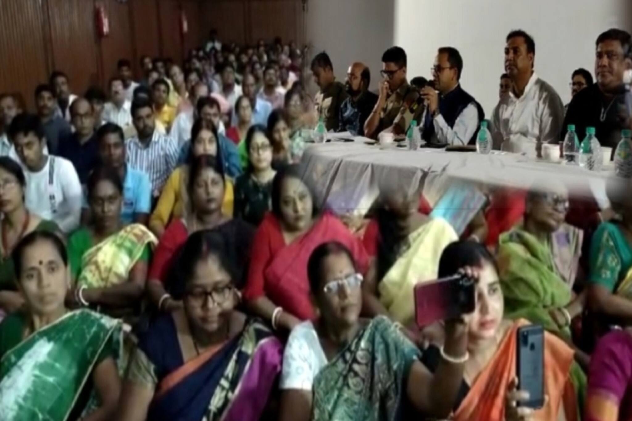 Malda News: পুজোর আগেই পুজো শুরু মালদহে! ১লা সেপ্টেম্বর বর্ণাঢ্য শোভাযাত্রার আয়োজন