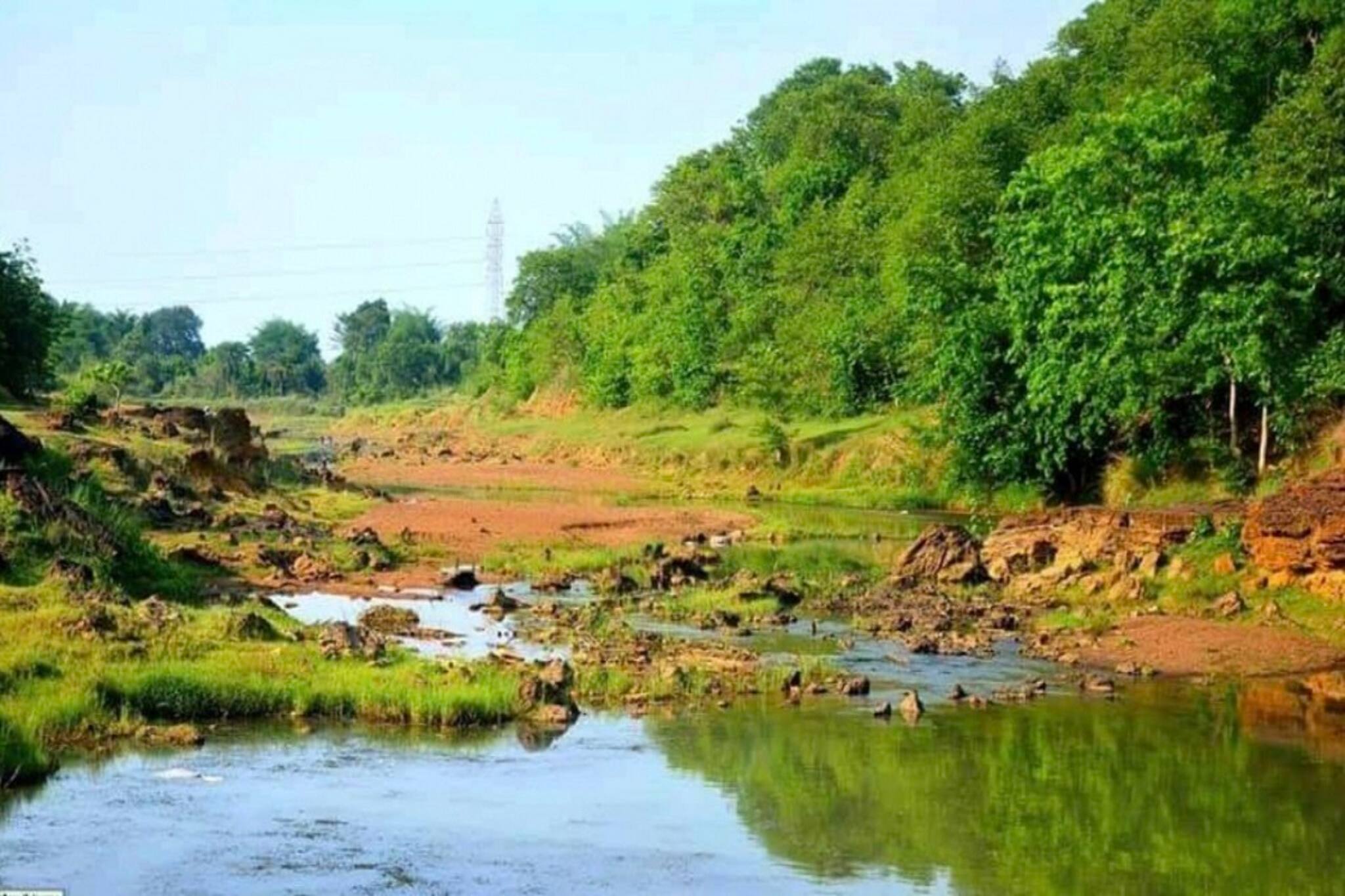 ইতিহাস অবাক করবে! পুজোয় বেড়িয়ে আসুন ঝাড়গ্রামের চিলকিগড়!
