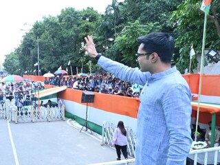 মমতা-অভিষেকের অনুমান সত্যি, ইডি-র হাজিরার নোটিস তৃণমূলের সর্বভারতীয় সাধারণ সম্পাদককে 