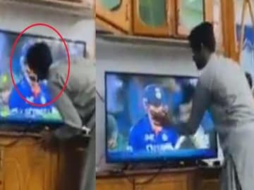 হার্দিকের ছবিতে চুমু খাচ্ছেন আফগান ক্রিকেট ভক্ত