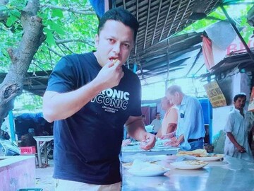বড়লোকদের তালিকায় নাম থাকায় গর্বিত, সম্পত্তি বৃদ্ধি মামলায় সরব অনুপম হাজরা (Photo Courtesy: Anupam Hazra/Facebook)