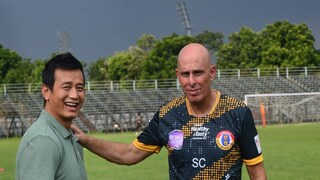 ইস্টবেঙ্গল মাঠে স্টিফেনর সঙ্গে আলোচনা বাইচুংয়ের