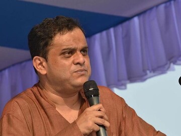 ব্রাত্য বসু। ফাইল ছবি