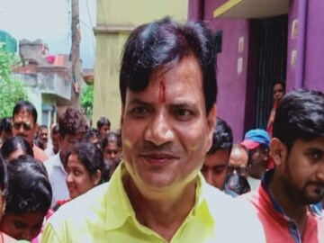 জয়ী বিধান উপাধ্যায়