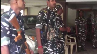 সিবিআই তল্লাশি। ছবি সৌজন্যেঃ এএনআই। 