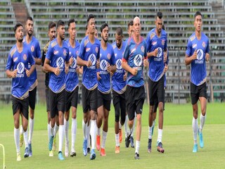 বিনা লড়াইয়ে জায়গা দেবে না ইস্টবেঙ্গল, শপথ ফুটবলারদের
