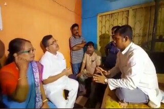 গল্ফগ্রিন কাণ্ড; পুলিশের মারে মৃত্যুর অভিযোগ, মৃতের পরিবারের সঙ্গে দেখা করে সিবিআই তদন্তের দাবি শুভেন্দু অধিকারীর