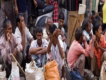 বীরভূমের ক্র্যাশার থেকে আরম্ভ করে খাদান চলছিল কেষ্টদার মদতে।