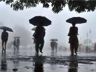 আজ ও কাল বজ্রবিদ্যুৎসহ হালকা মাঝারি বৃষ্টির সম্ভাবনা
