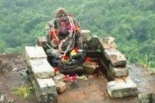 দন্তেওয়াড়ায় গভীর অরণ্যে পাহাড়ের উপরে ১১০০ বছরের প্রাচীন গণেশ মূর্তি
