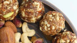 সবচেয়ে ভাল হয় যদি বাড়িতেই মিষ্টি বানিয়ে নেওয়া যায়