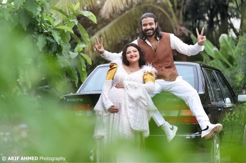 বুধবার পুত্রসন্তানের মা হলেন বাংলাদেশের মডেল-অভিনেত্রী পরীমণি। ফেসবুকে সে সুখবর দিয়েছিলেন তাঁর স্বামী বাংলাদেশের নায়ক শরীফুল রাজ। বৃহস্পতিবার সকালেই মা সন্তানের ছবি প্রকাশ্যে।