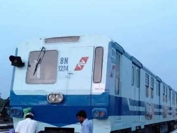 শনিবার ই এম বাইপাসে মেট্রোর ট্রায়াল রান৷ 
