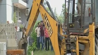 Noida Bulldozer