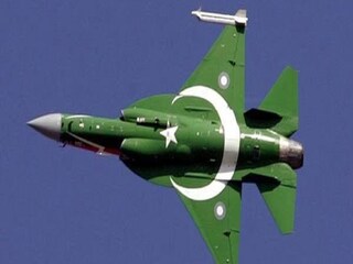 জে এফ ১৭ নিয়ে ঘুম উড়েছে পাকিস্তানের
