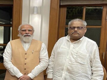 Rakesh Jhunjhunwala with PM Modi
